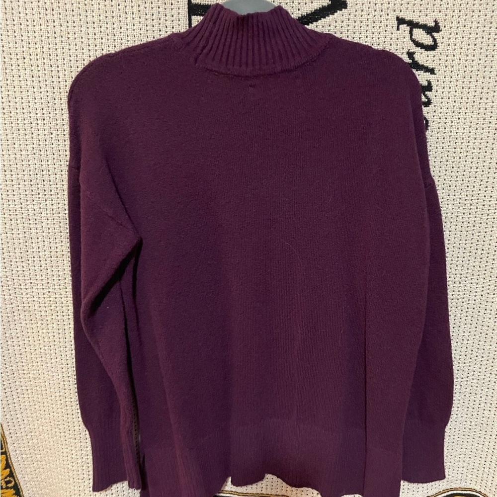 LOFT Sweater